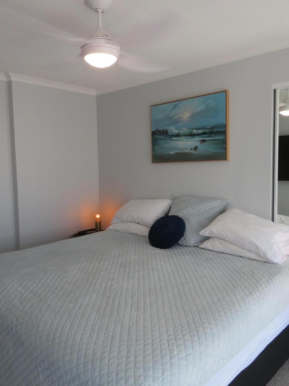 Surfers Beachside Holiday Apartments Χρυσή Ακτή Δωμάτιο φωτογραφία